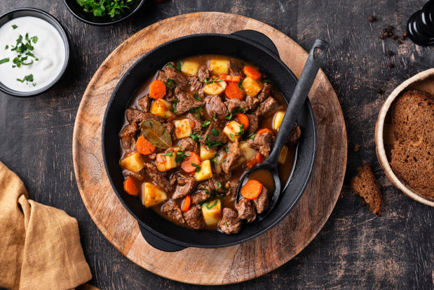 Ternera a la borgoñona (Boeuf bourguignon)
